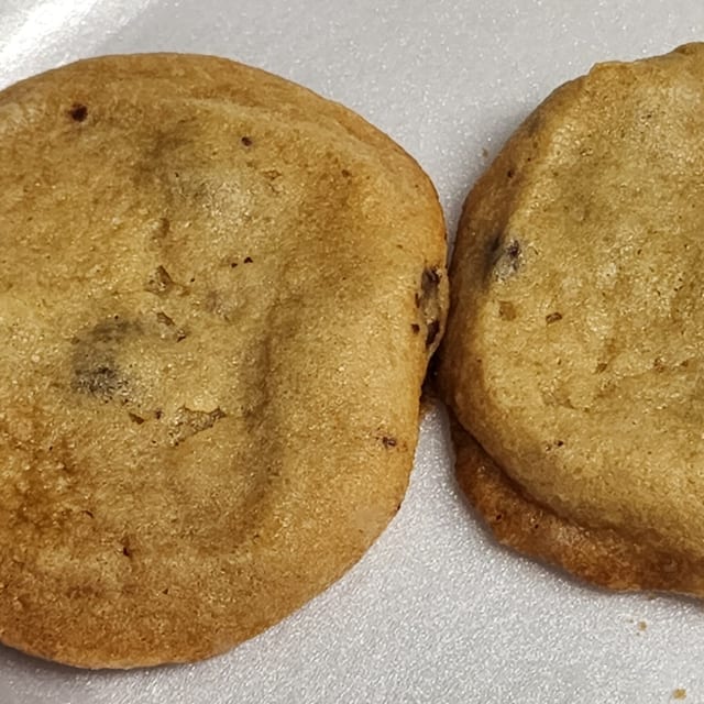 Chocolate Chip 2 Pieces.