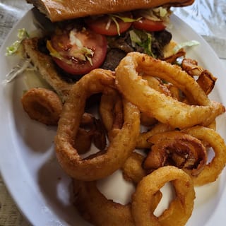 Steak Sandwich Dinner